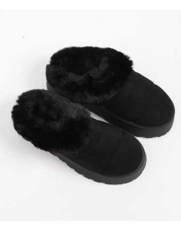 Pantoufles Réf : 011
